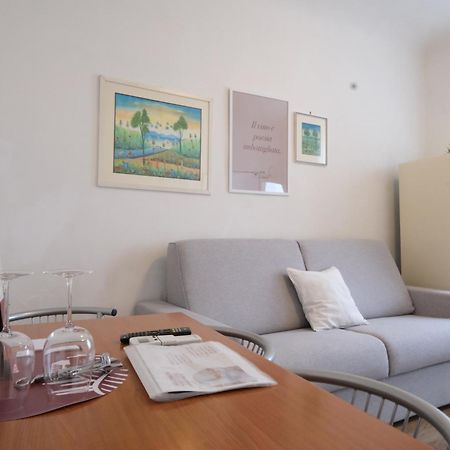Wine Apartments Florence Morellino Esterno foto